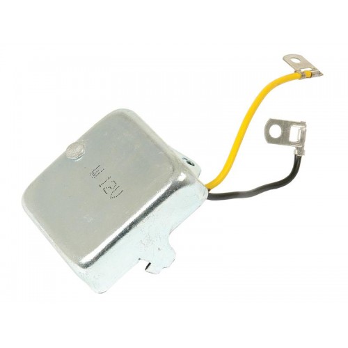 Régulateur 12V UCB100 3116087R91 pour tracteur IH et Massey Ferguson  - 1