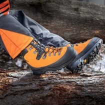 Bottines anticoupures orange EU42 UK8 réf. 603112.8.0  - 1